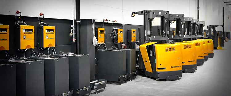 Stage Baterije in nakladalniki