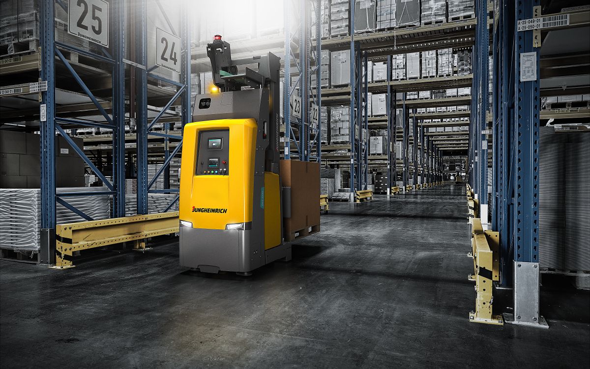 รถยกระบบอัตโนมัติไร้คนขับ Automated Guided Vehicles (รถยก AGV) สำหรับ ...