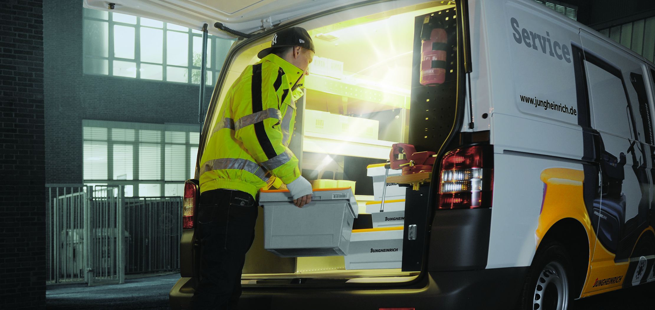 Jungheinrich Parts Direct. A new standard in spare parts logistics