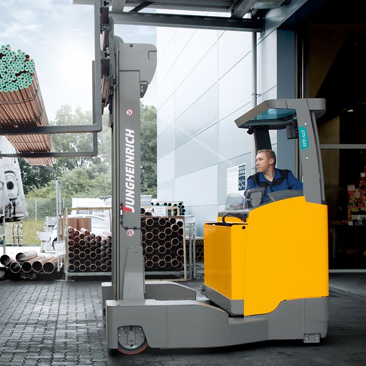 Reach Trucks High Reach Forklifts Jungheinrich