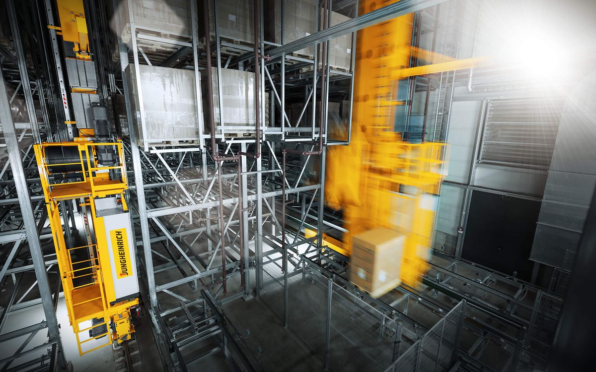 Automatic pallet warehouse Jungheinrich