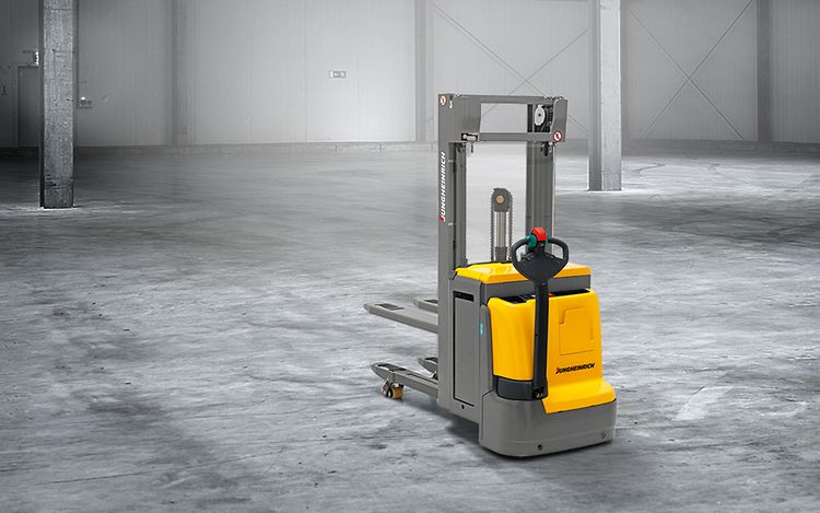 Electric-pedestrian-control-stacker-EJC