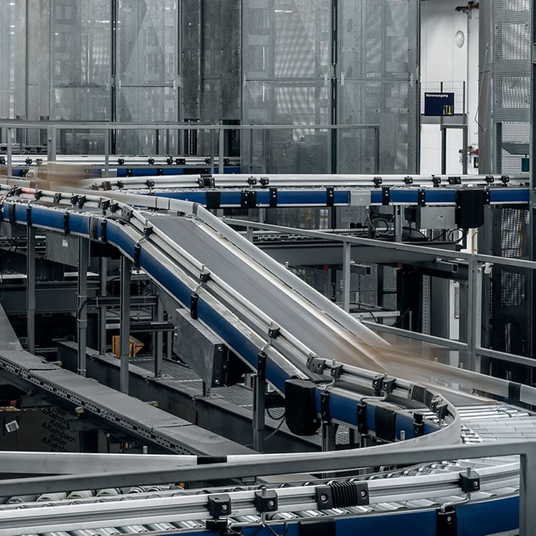 Stage Fördertechnik