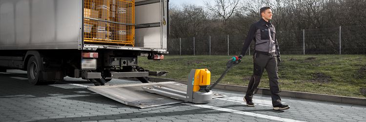 handpalletwagen vs elektrische palletwagen 2