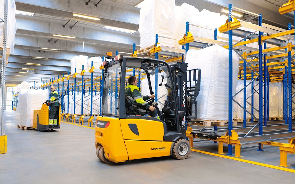 Motviktstruck Jungheinrich EFG hos Arla Foods