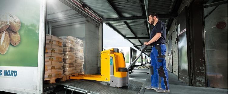 Elektrische pompwagen meeloop