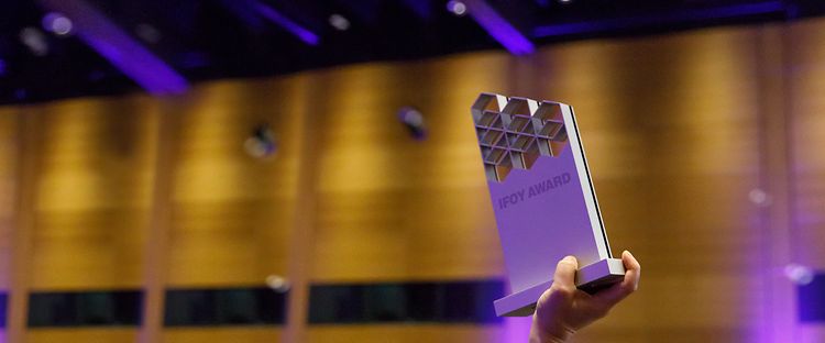 IFOY_Award_2019_overall_Visual