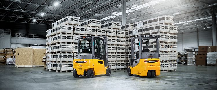 Elektrické čelní vozíky EFG