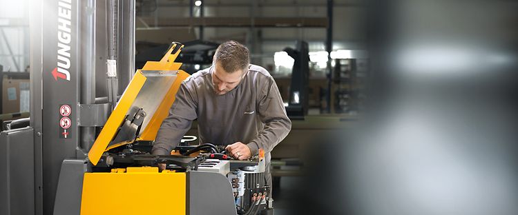 picture Kundendiensttechniker