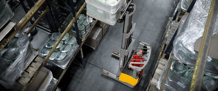 Reachtruck huren ETV 214