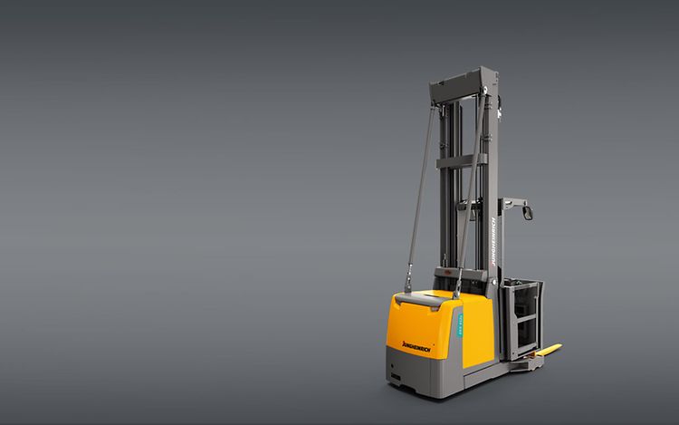 Produktbillede af højtløftende plukketruck EKS 412s fra Jungheinrich