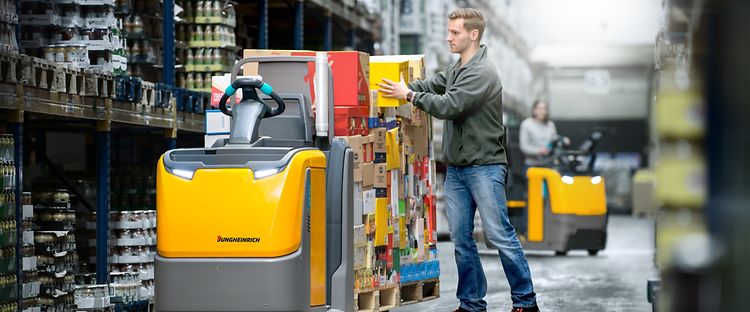 super market warehouse