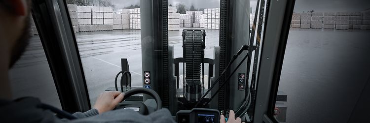 Heftruck mast jungheinrich