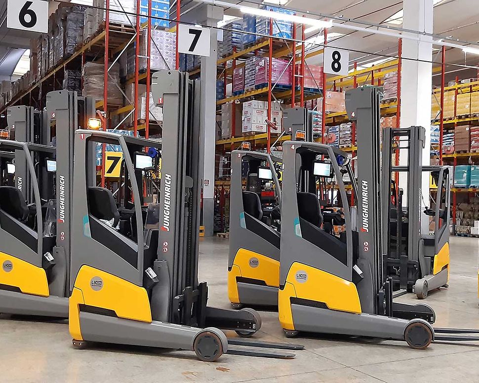 1000th Jungheinrich ETV 216i goes to Italy