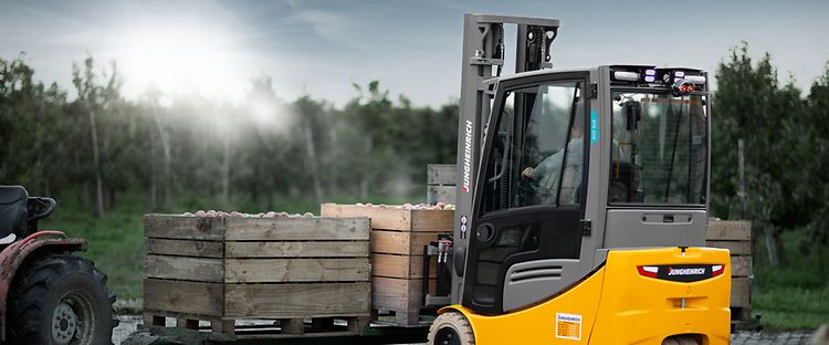 Stage Persbericht 50 leaders