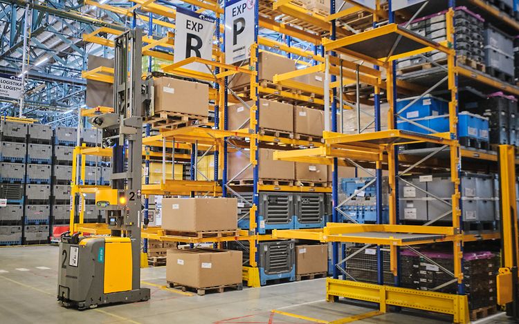 EKS 215a ve firmě MAIER CZ