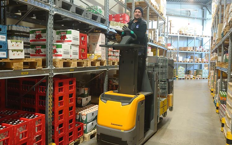 KegesGrosshandel-Jungheinrich-litiumjontruckar-Bild2