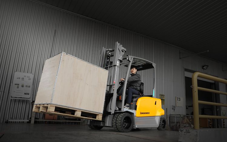 EFG Family | Jungheinrich Electric Forklifts