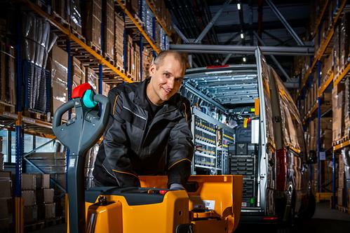 Li-ion service car 3